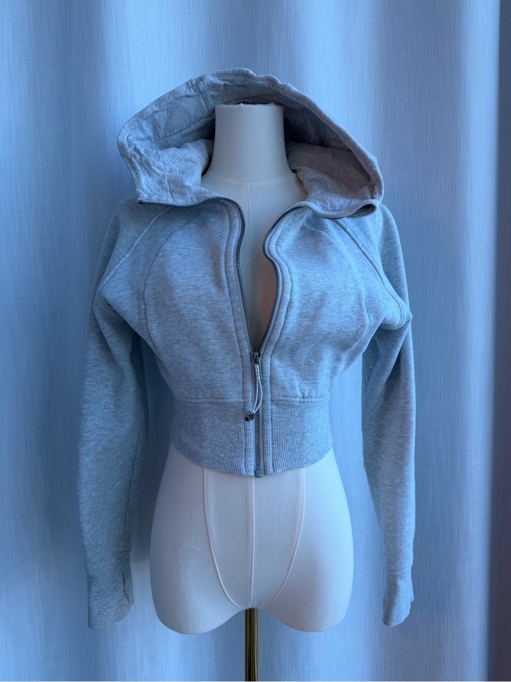 LuLulemon Women’s Scuba Full-Zip Cropped Hoodie Heather Gray Size 4